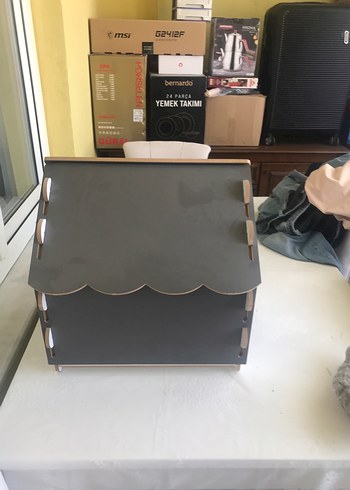 Beyaz ve Gri Kedi Evi - Görsel 3