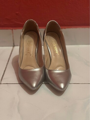 Diğer Stiletto