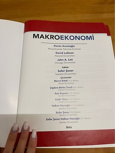 Beden Renk Makroekonomi-Daron Acemoğlu