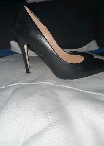 Siyah Deri Stiletto - Görsel 2