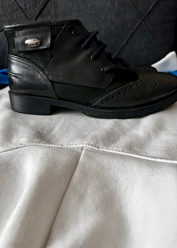 Erkek Siyah Bağcıklı Goth Tarzı Bot - Görsel 5