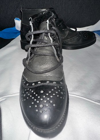 Erkek Siyah Bağcıklı Goth Tarzı Bot - Görsel 2