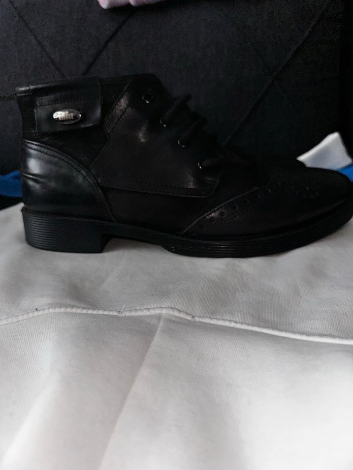 Erkek Siyah Bağcıklı Goth Tarzı Bot - Görsel 3