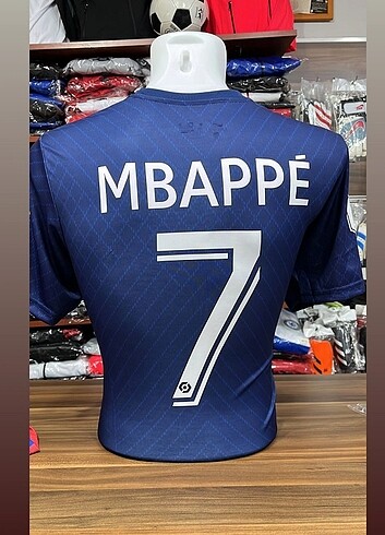 PARİS MBAPPE FORMASI