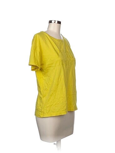 Mango Mango T-shirt %70 İndirimli.