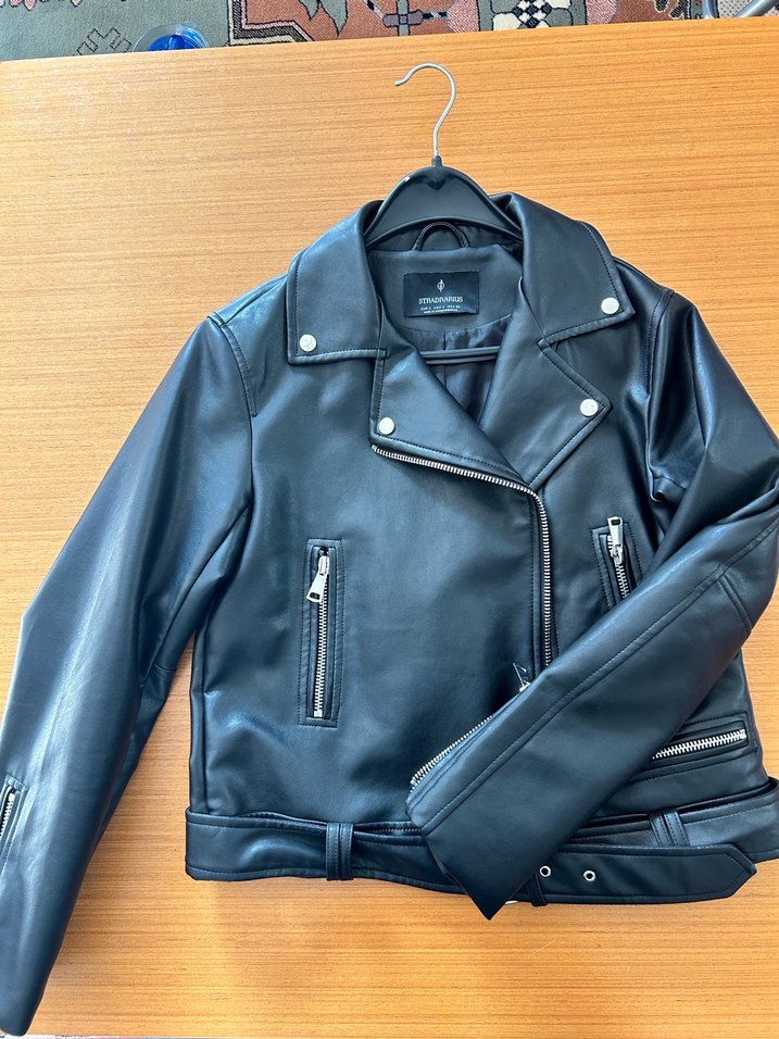 Siyah Deri Ceket - Görsel 3