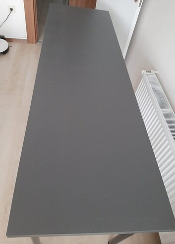 IKEA OFİS MASASI