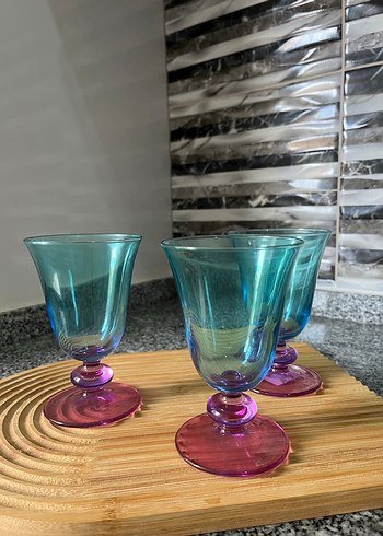 Renkli Ayaklı Cam Kadehler Seti - Görsel 2