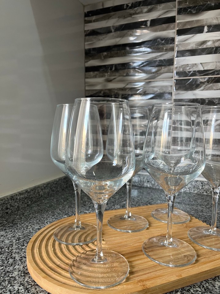 6 Parça Şeffaf Şarap Kadehi Seti - Görsel 2