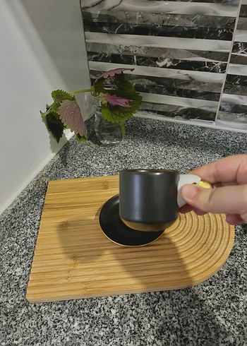 Kartal Figürlü Siyah Kahve Fincanı ve Tabağı - Görsel 3