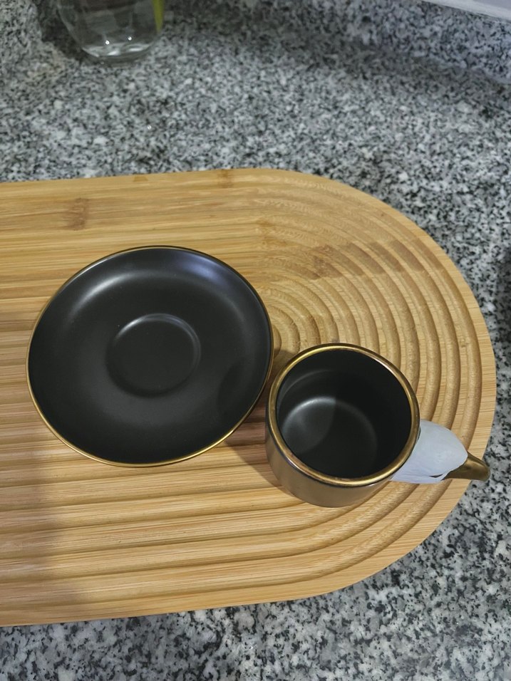 Kartal Figürlü Siyah Kahve Fincanı ve Tabağı - Görsel 4