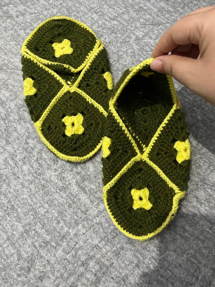 Nakışlı Örgü Kadın Ev Terliği - Görsel 2