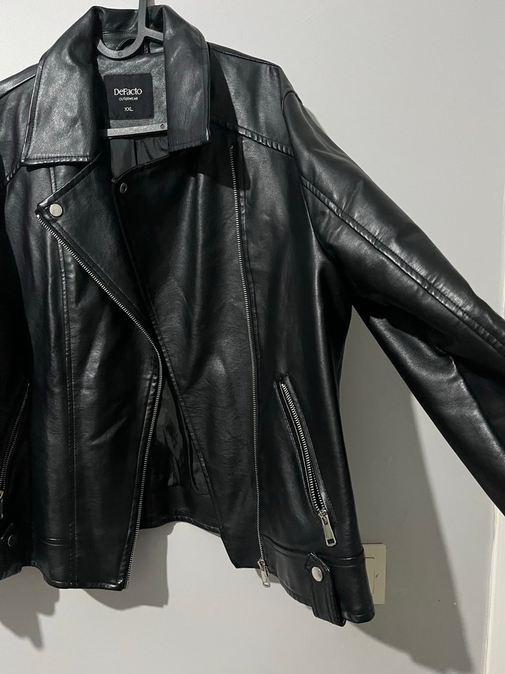 Siyah Kadın Deri Biker Ceket - Görsel 2