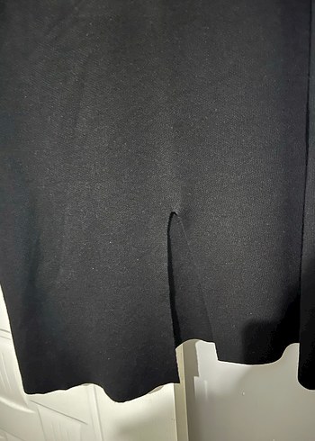 Zincir Detaylı Siyah Uzun Kadın Elbise - Görsel 5