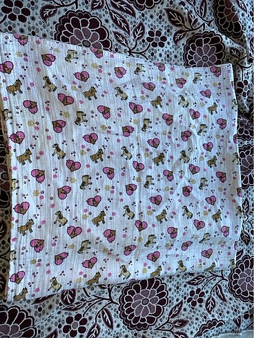 Muslin bebek örtüsü