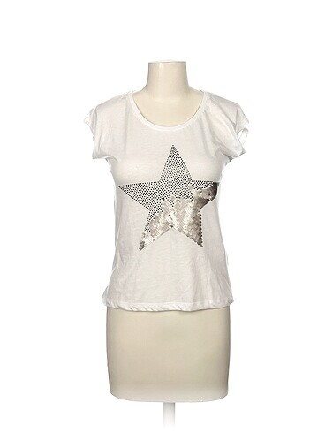 Koton T-shirt %70 İndirimli.
