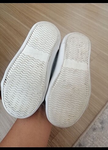 25 Beden mavi Renk H&m ayakkabı 