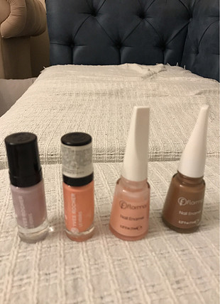 Yves rocher 31.lila, yves rosher rose 1, flormar 413, flormar397