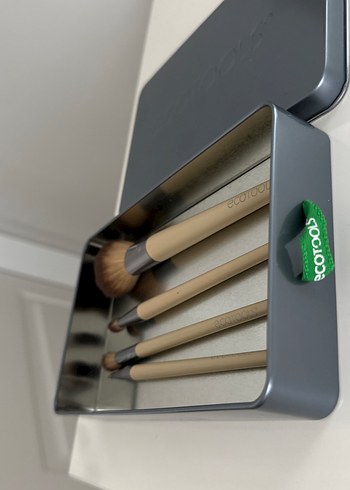 Ecotools 4lü Makyaj Fırça Seti - Bej & Gri - Görsel 2