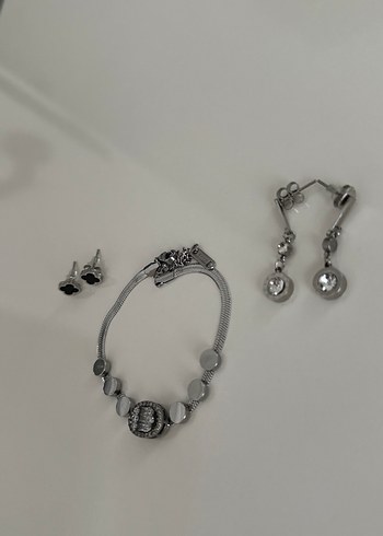 Gri Boncuklu Minimalist Kadın Bileklik - Görsel 2