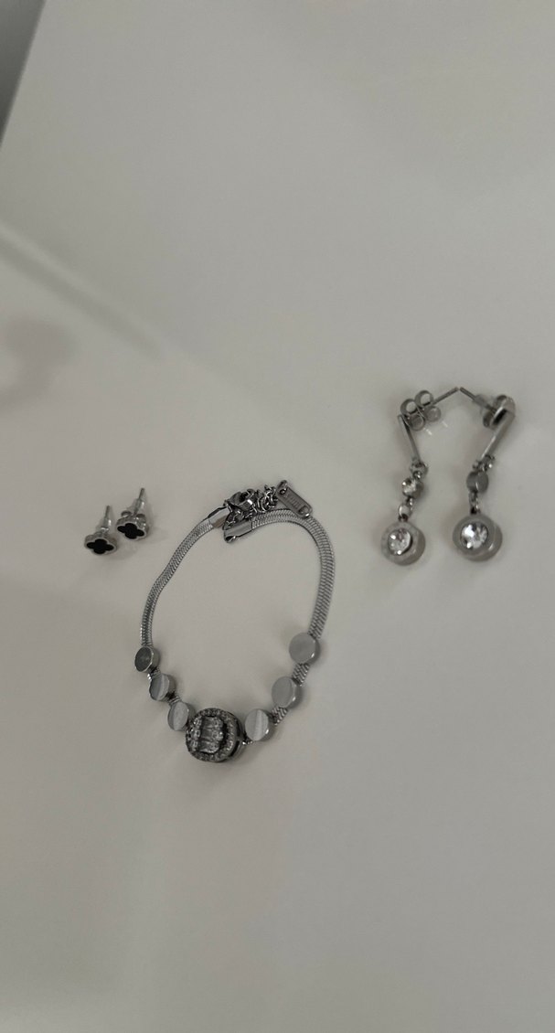 Gri Boncuklu Minimalist Kadın Bileklik - Görsel 2