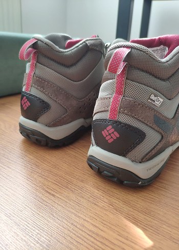 Columbia Kadın bot - Görsel 4