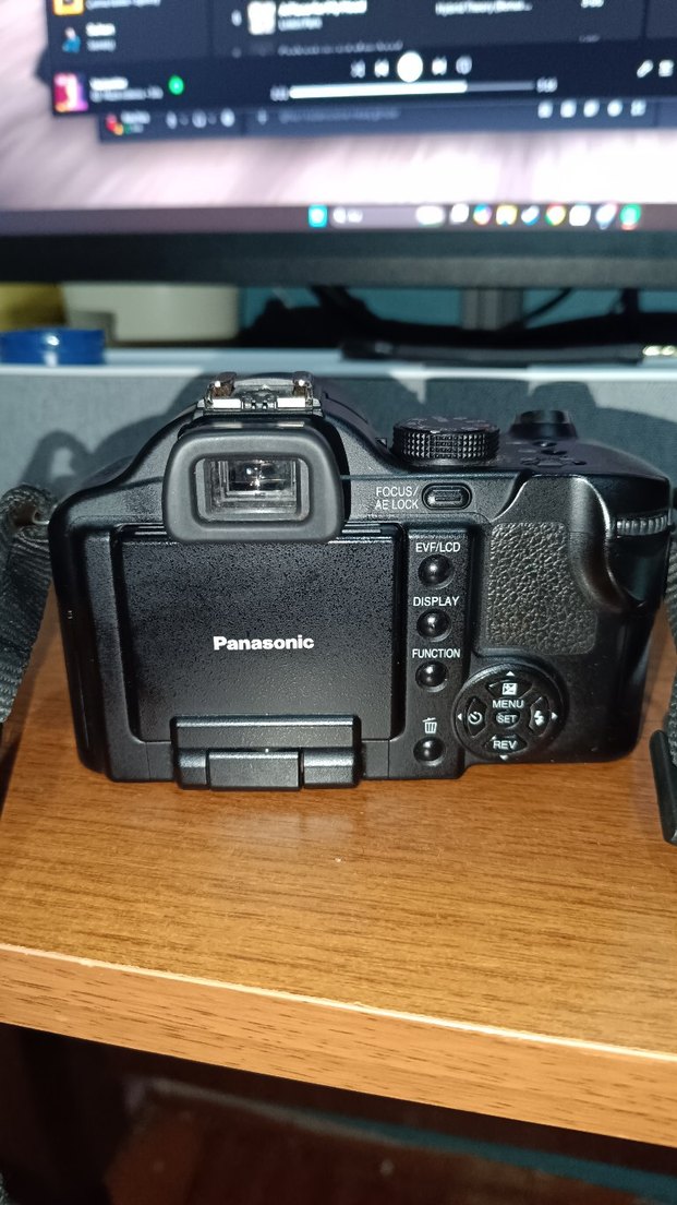 Panasonic Lumix DMC-FZ50 fotoğraf makinesi - Görsel 4