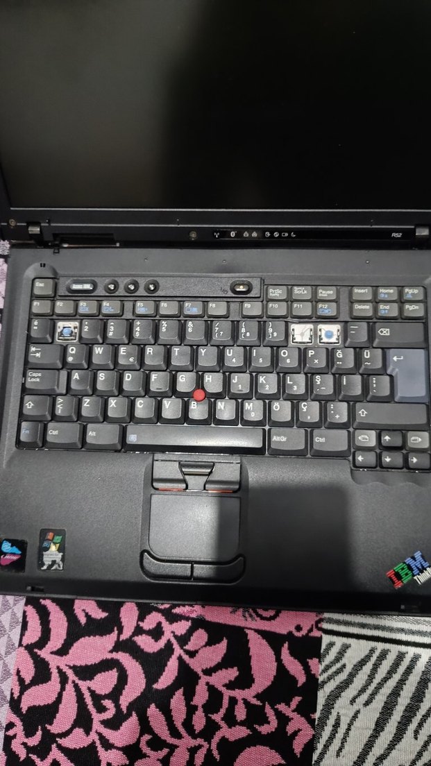 IBM Thinkpad laptop - Görsel 2