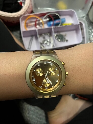 Swatch kadın kol saati