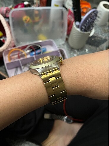 Beden altın Renk Swatch kadın kol saati