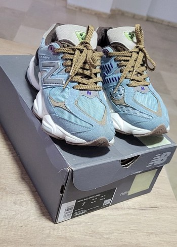 40 Beden Mavi Bağcıklı New Balance Spor Ayakkabı