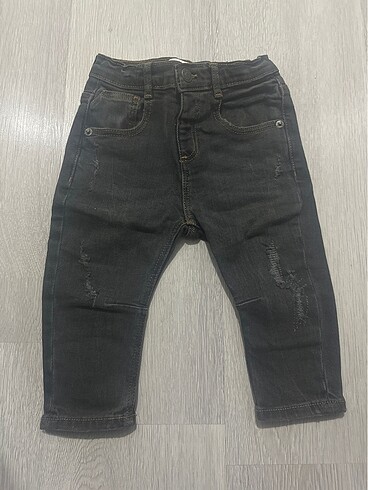 Zara bebek pantolonu