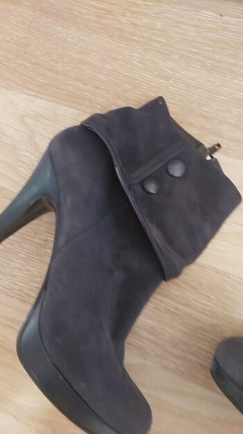 Adil Işık Lacivert bootie
