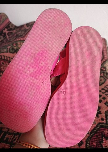 Pembe Pilili Dolgu Topuklu Kadın Sandalet - Görsel 3