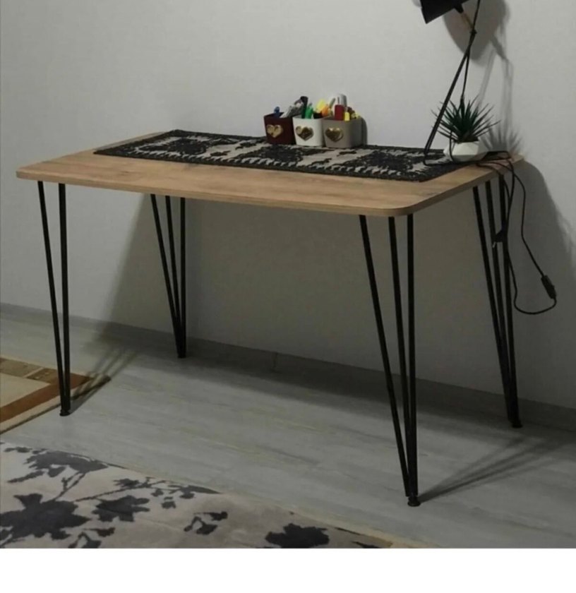 Ahşap ayaklı masa - Görsel 3