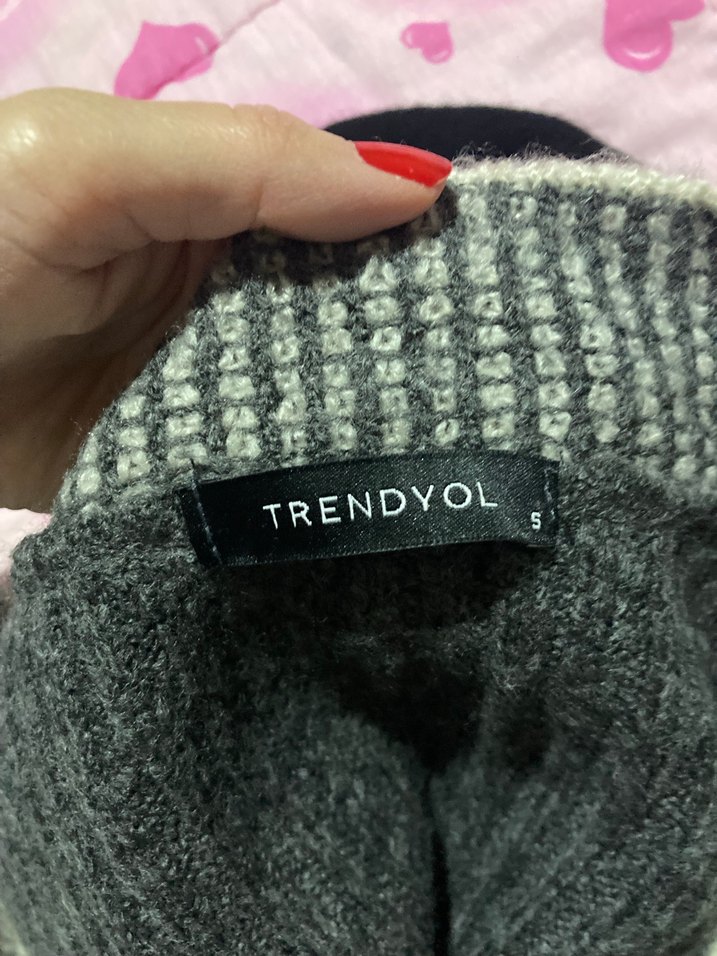 Gri V Yaka Örgü trendyolmilla Kadın Süveter - Görsel 3