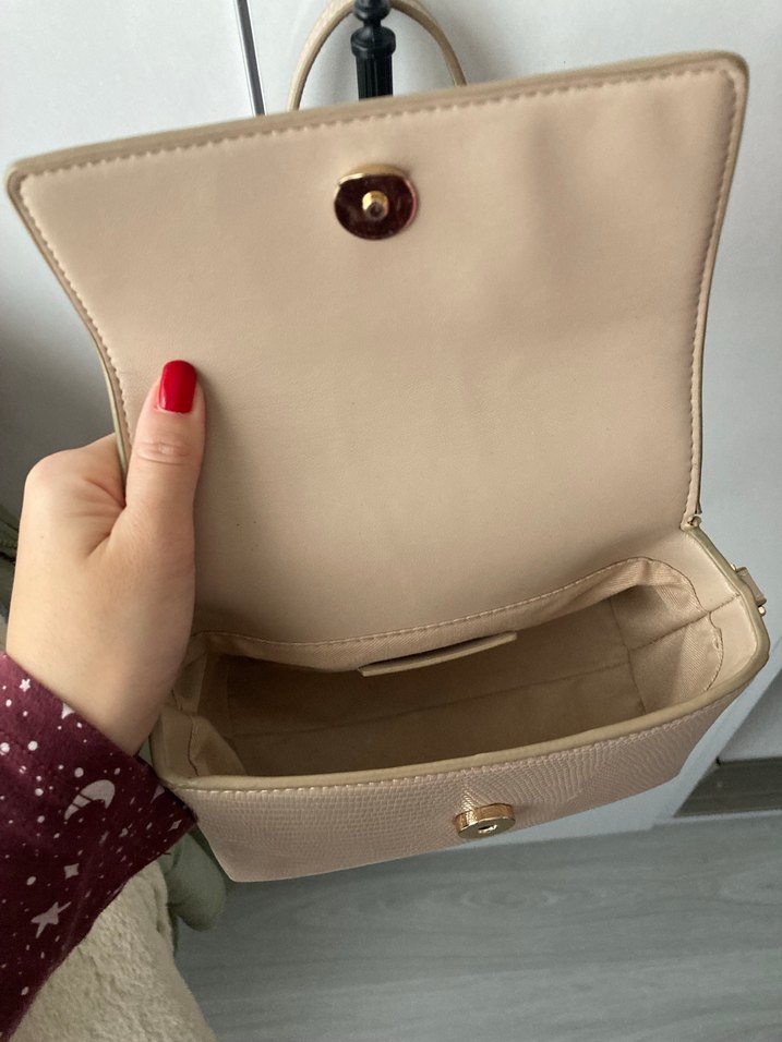 Bej Zincir Detaylı mango Deri Kadın Çanta - Görsel 4