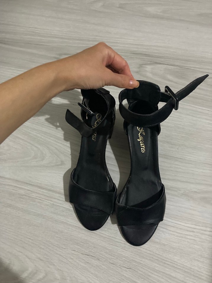 Siyah Tokalı kalı  Topuklu Kadın Ayakkabı - Görsel 2