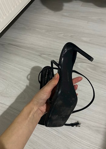 Siyah Desenli bershka Kadın topuklu ayakkabı - Görsel 5