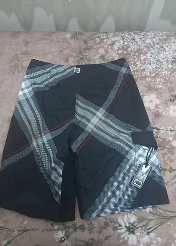 Gri Erkek Midi Boy Bol Kesim  Kemerli Mayo Şort - Görsel 2