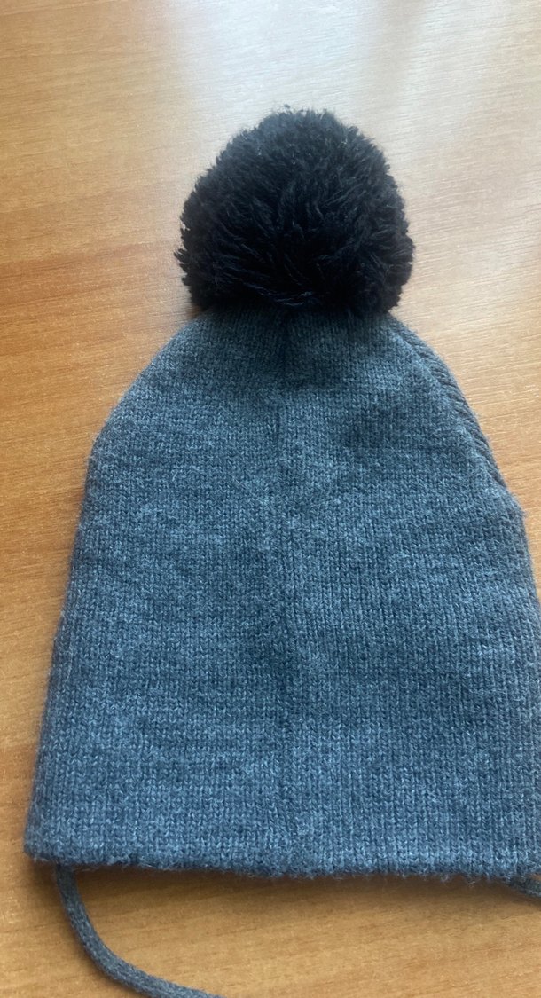 Erkek Çocuk Gri Nakışlı Örgü Yün Bere - Görsel 2