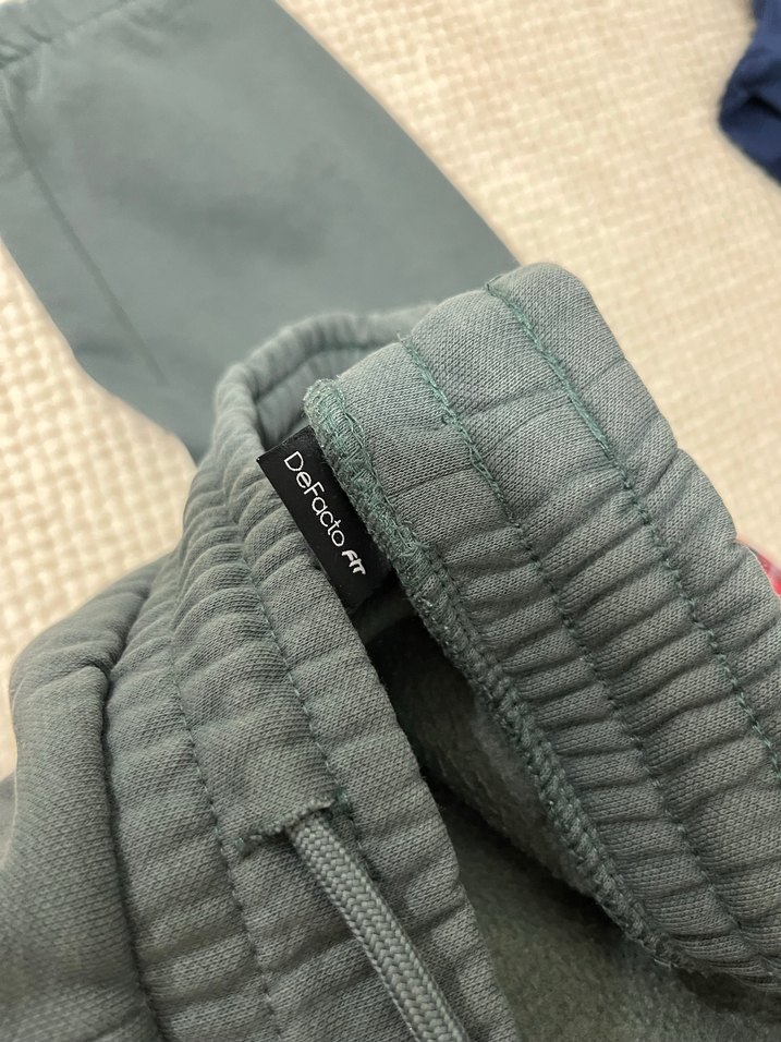 Gri Nakışlı Kadın Keten Eşofman Altı - Görsel 2