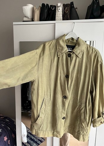 Bej Parlak Düğmeli Kadın Keten Ceket - Görsel 3