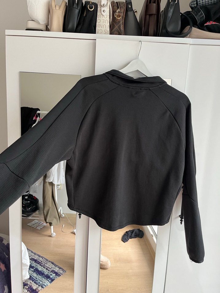 Puma Siyah Yüksek Yakalı Kadın Ceket - Görsel 2