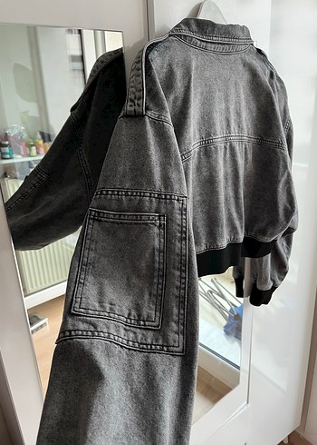 Gri Bel Detaylı Salaş Denim Ceket - Görsel 3