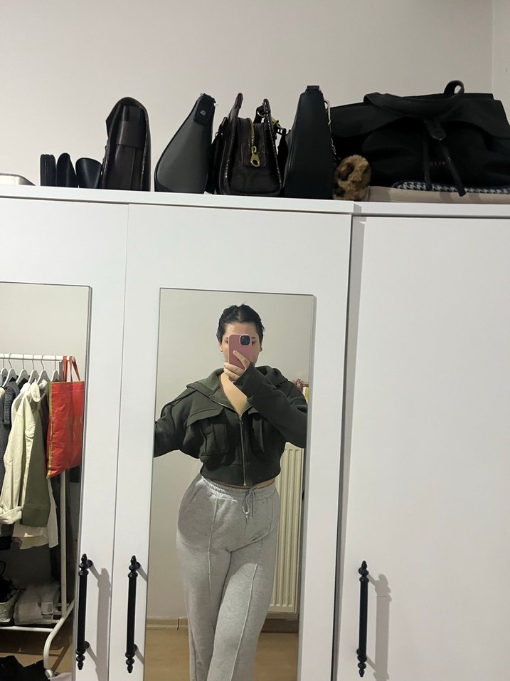 Fermuarlı Kapüşonlu Gri Sweatshirt - Görsel 2