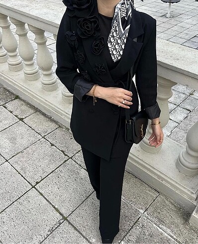 l Beden Güllü Takım