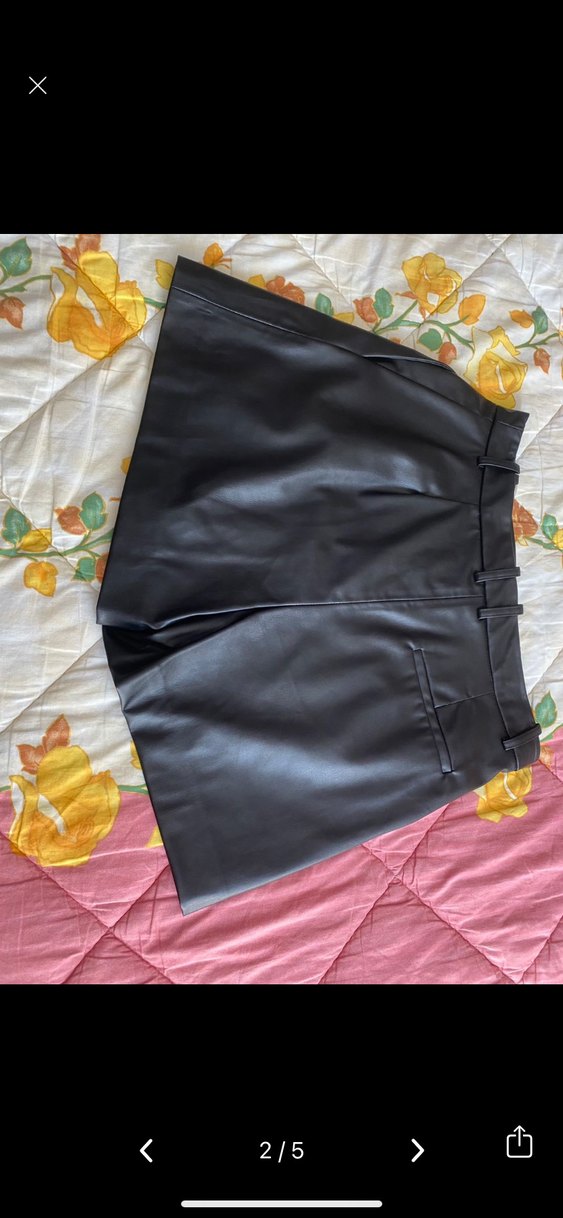 Zara Siyah Deri Mini Şort - Görsel 2
