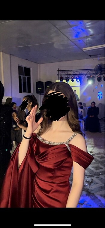 Saten taşlı uzun yırtmaçlı gece kına balo elbisesi bordo