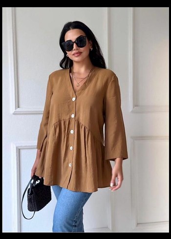 Düğmeli V Yaka Bej Keten Bluz - Görsel 4